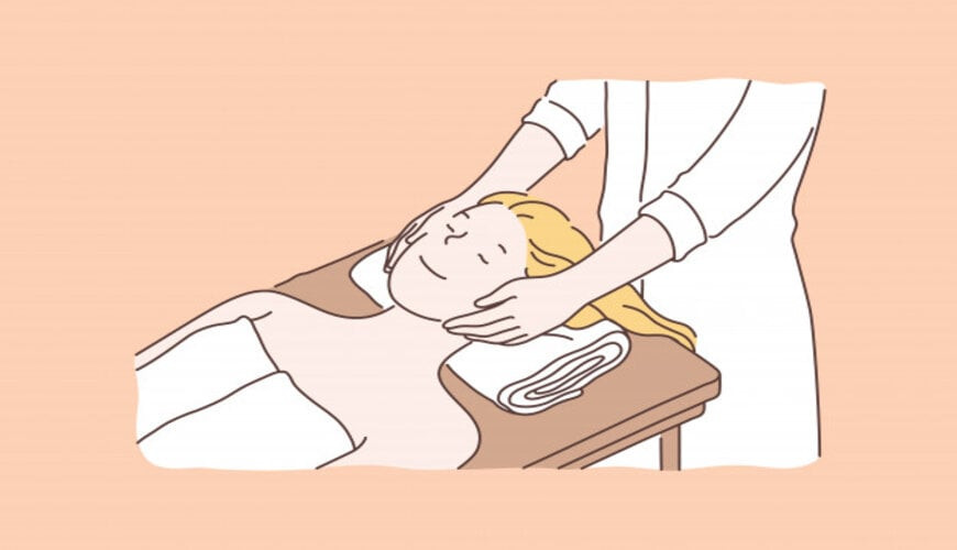 Massage nâng cơ mặt