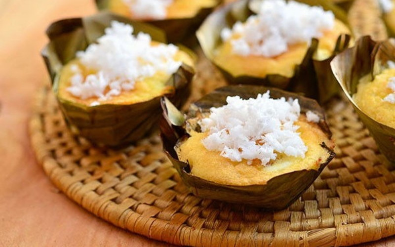 Thưởng thức bánh bibingka