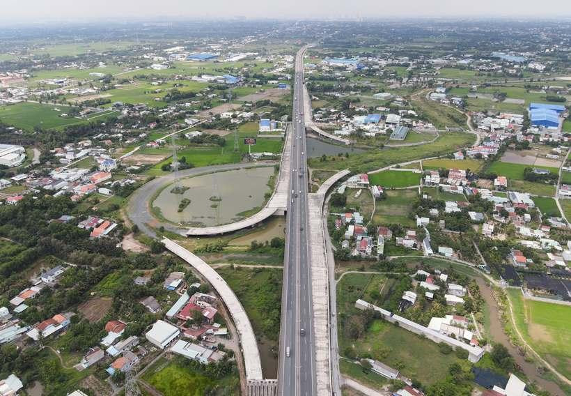 Cao tốc Bến Lức &#8211; Long Thành: Phương thuốc &#8216;chữa lành&#8217; cho giao thông Cát Lái