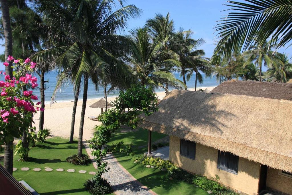 Bamboo Village Beach Resort & Spa – Lạc giữa bình yên Mũi Né