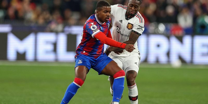 Aaron Wan-Bissaka – “Thánh xoạc” của bóng đá hiện đại