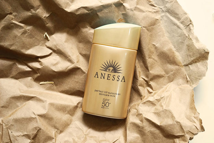 Anessa Perfect UV Sunscreen Skincare Gel