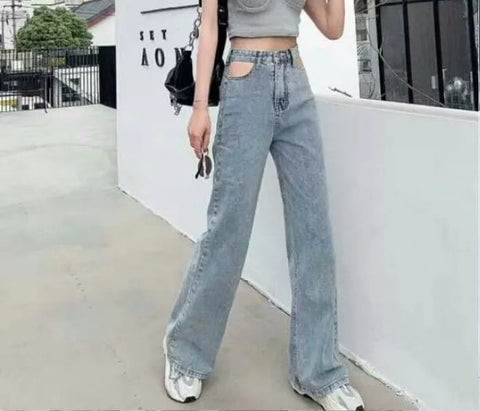 Áo croptop kết hợp quần cạp cao