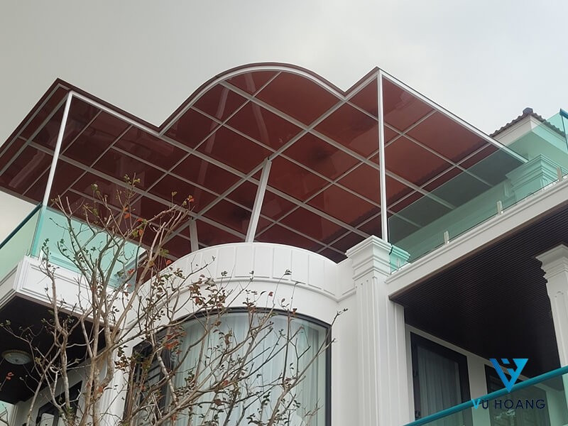 Cách lựa chọn tấm polycarbonate phù hợp