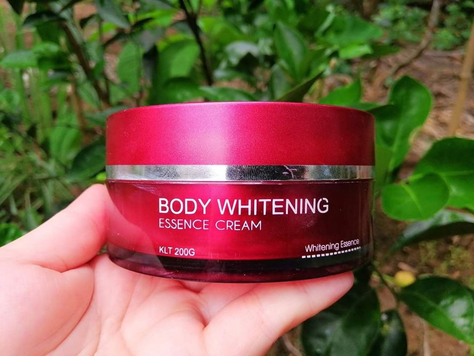 Kem body trắng da S-White