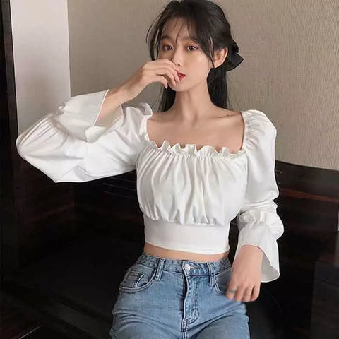 Top các mẫu áo croptop siêu đẹp và sành điệu 2022