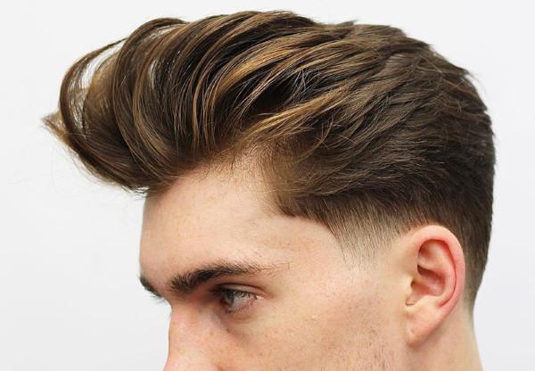 Pompadour làm cân đối khuôn mặt