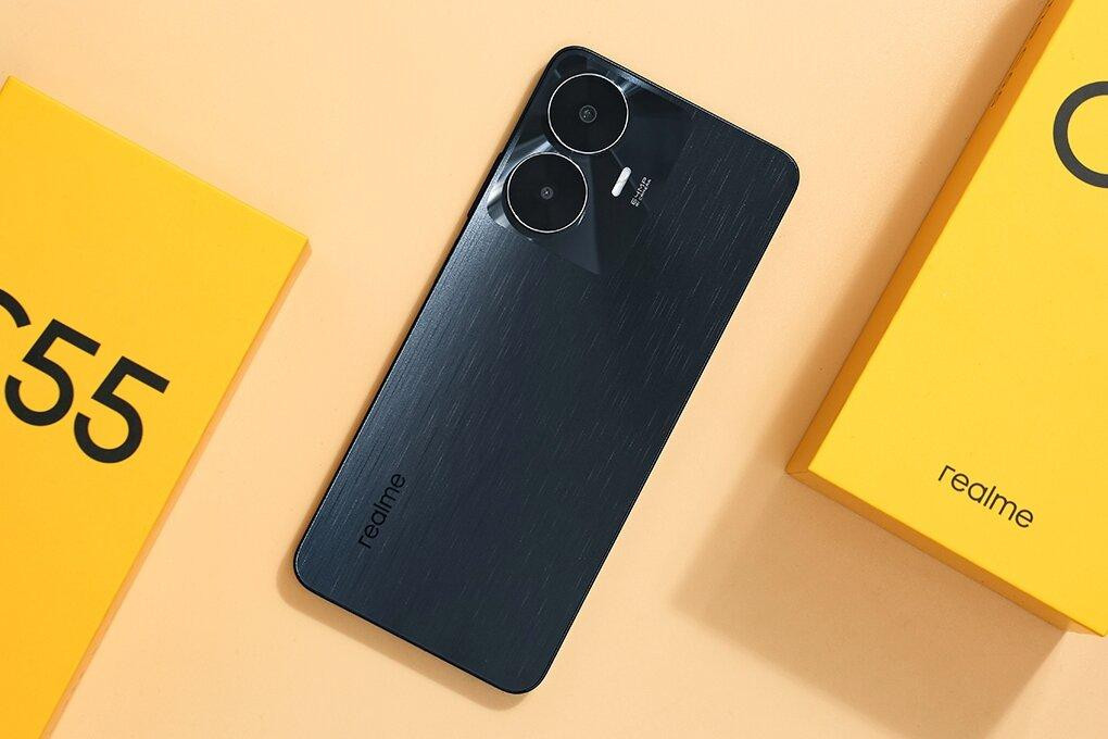 Realme C55 với vẻ ngoài phong cách hiện đại