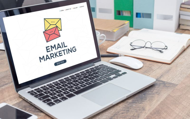 Ứng dụng AI trong Marketing: Tương lai và Thực tiễn