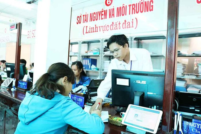 Văn phòng đăng ký đất đai trong tiếng anh