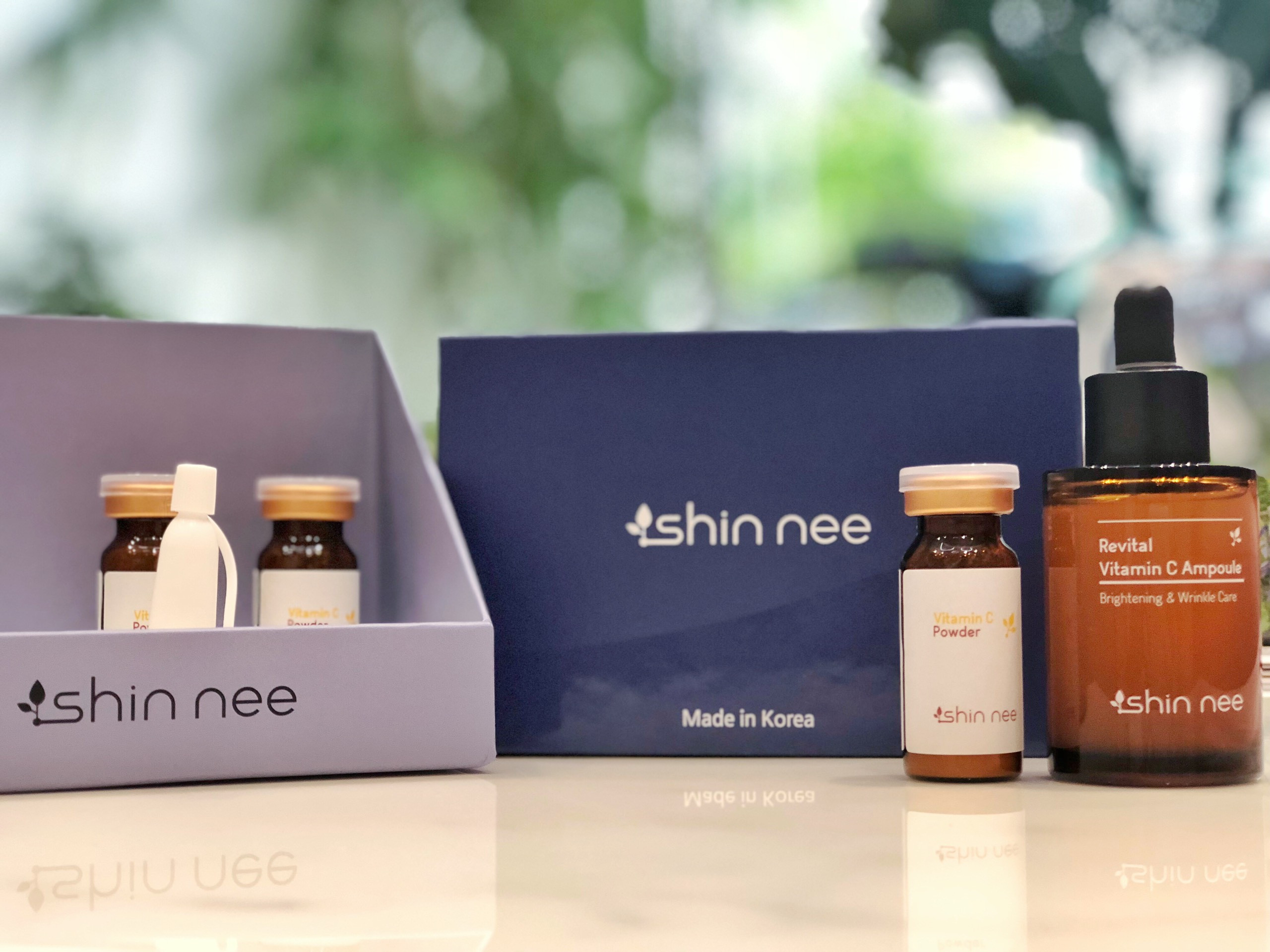 Vitamin C Ampoule Shin Nee – Tẩy da chết dịu nhẹ và dưỡng da săn chắc, sáng mịn