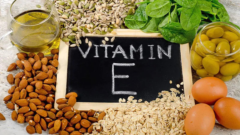 Vitamin E có giúp mọc tóc không? Lợi ích bất ngờ của Vitamin E đối với tóc