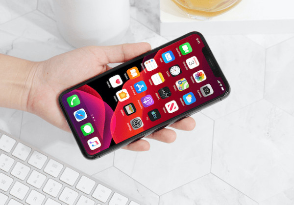 iPhone 11 Pro Max hao pin nhanh, làm gì để khắc phục?