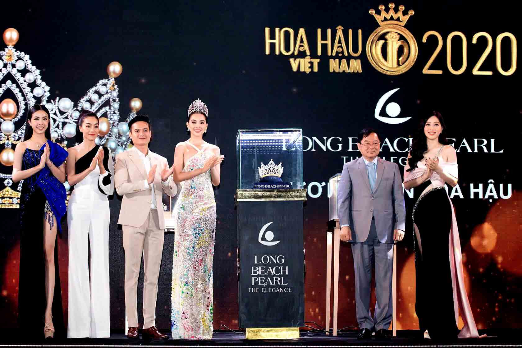 Ngọc Trai Long Beach là nhà đồng hành trang sức cho các cuộc thi Hoa Hậu