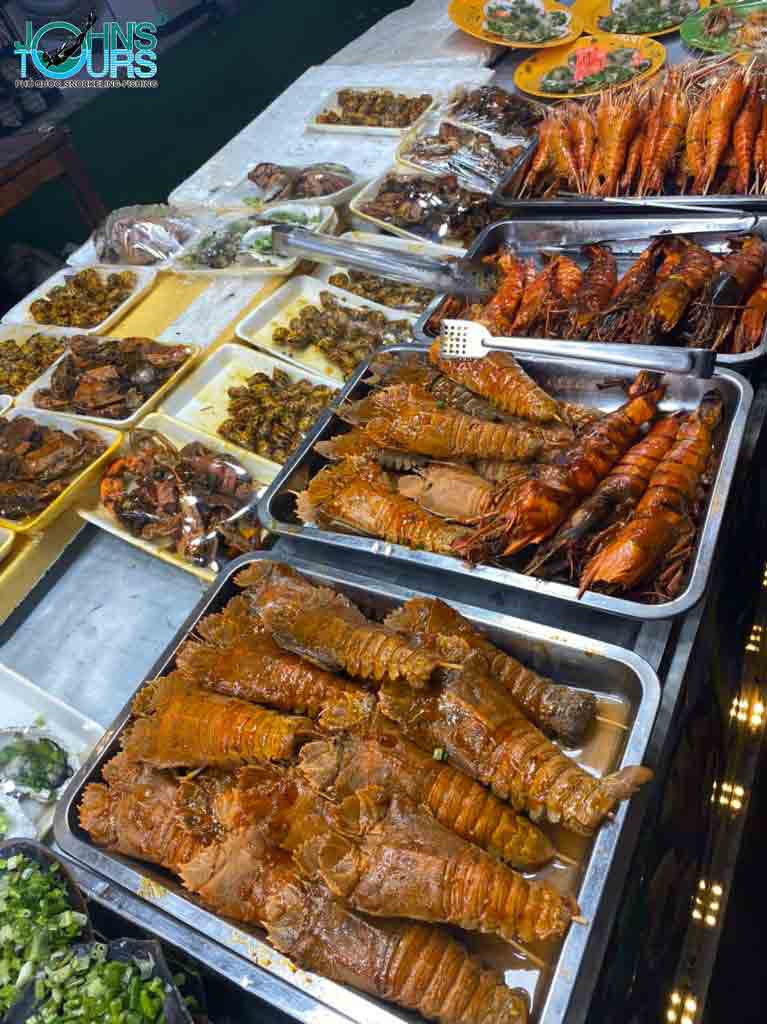 Ăn gì ở chợ đêm Phú Quốc?