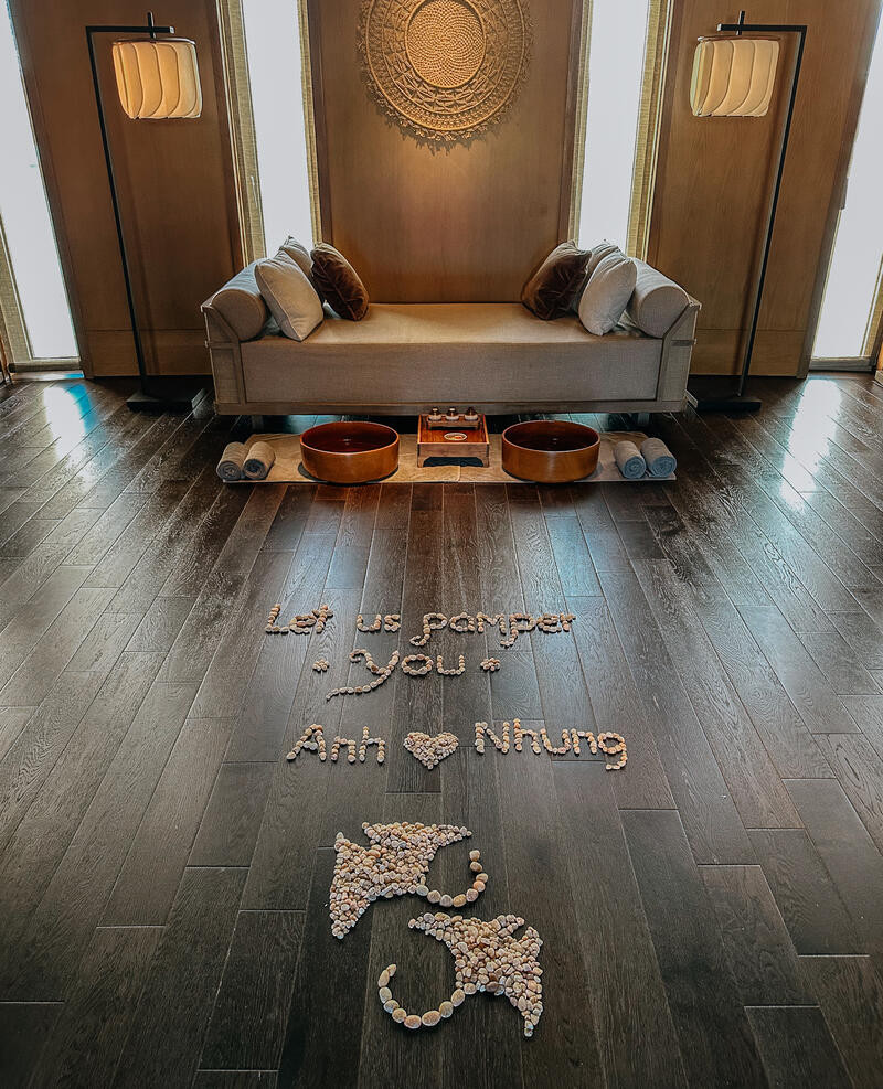 Ảnh không gian bên trong spa tại The Ritz Carlton Maldives