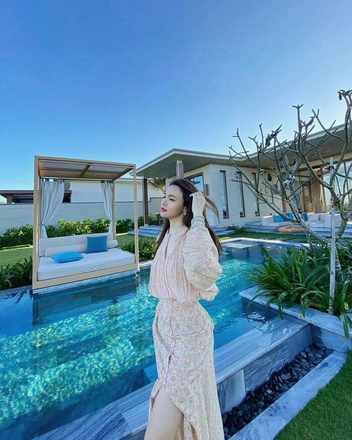 Bể bơi tại Maia Resort là nơi thư giãn tuyệt vời