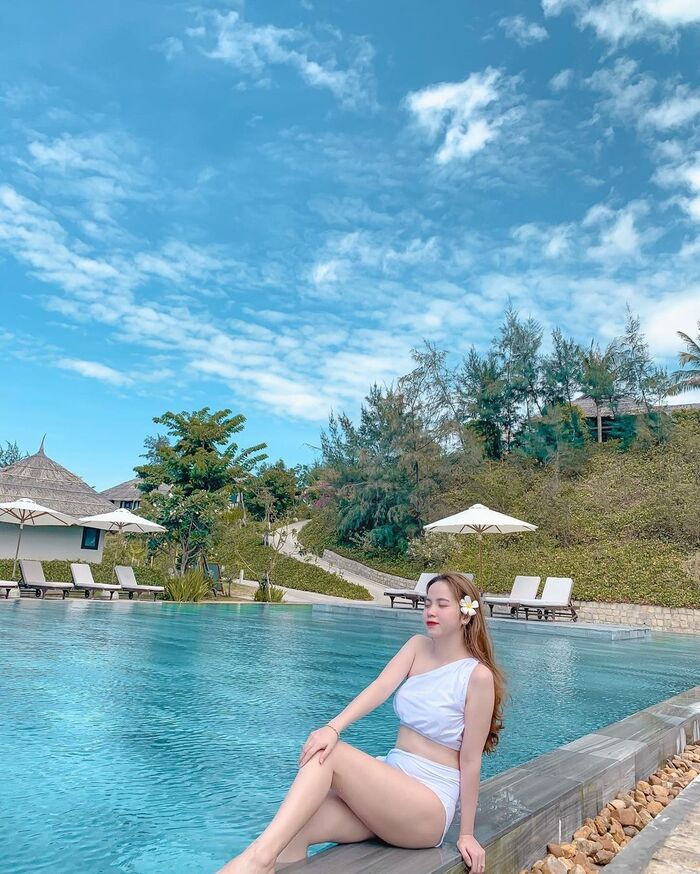 Bể bơi vô cực tại Crown Retreat