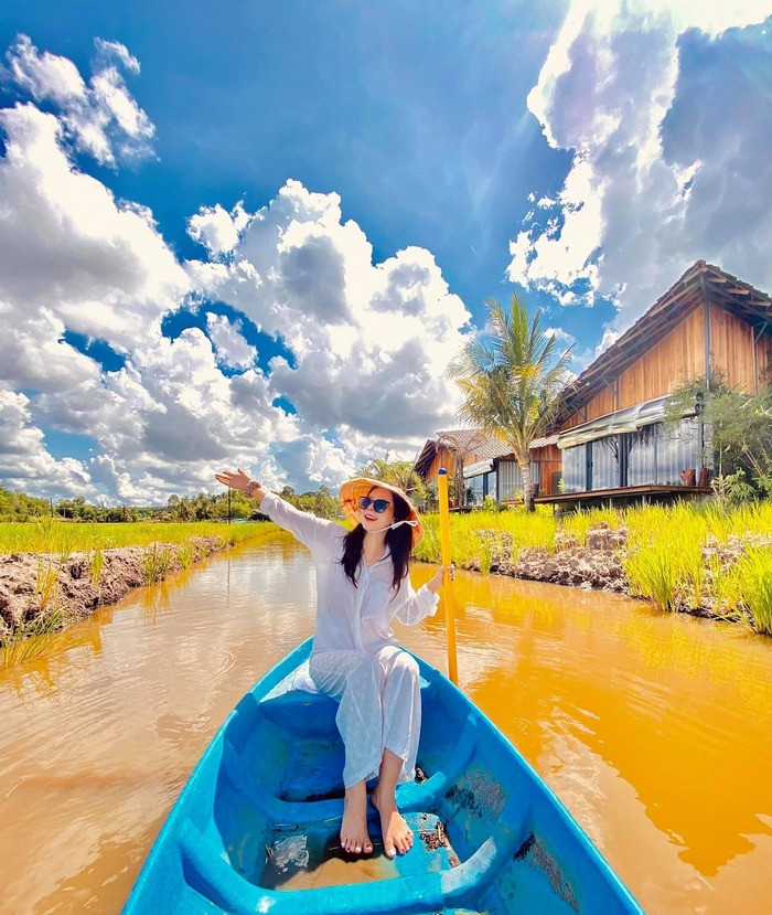 Bể bơi xanh mát giữa thiên nhiên tại Green Field Resort Hồ Tràm