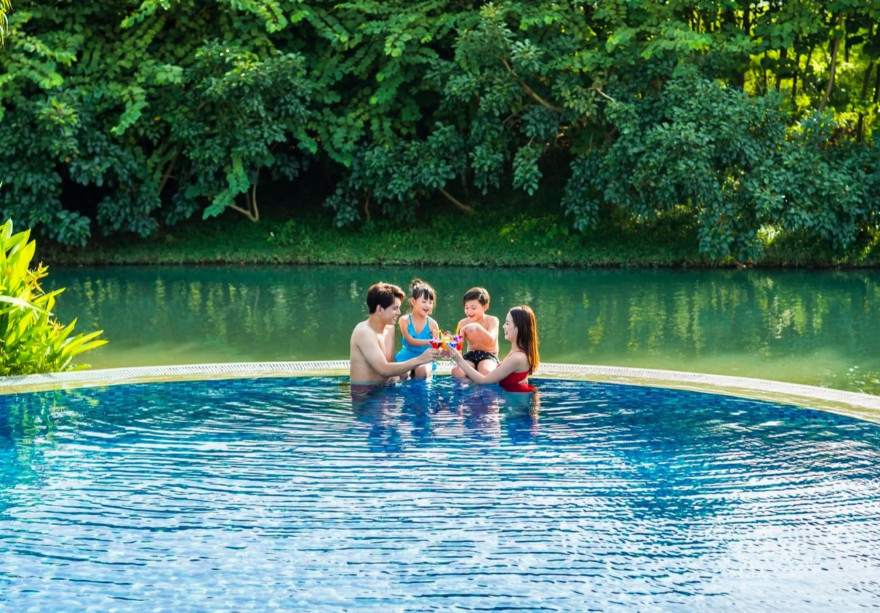 Bể Bơi Xanh Villas