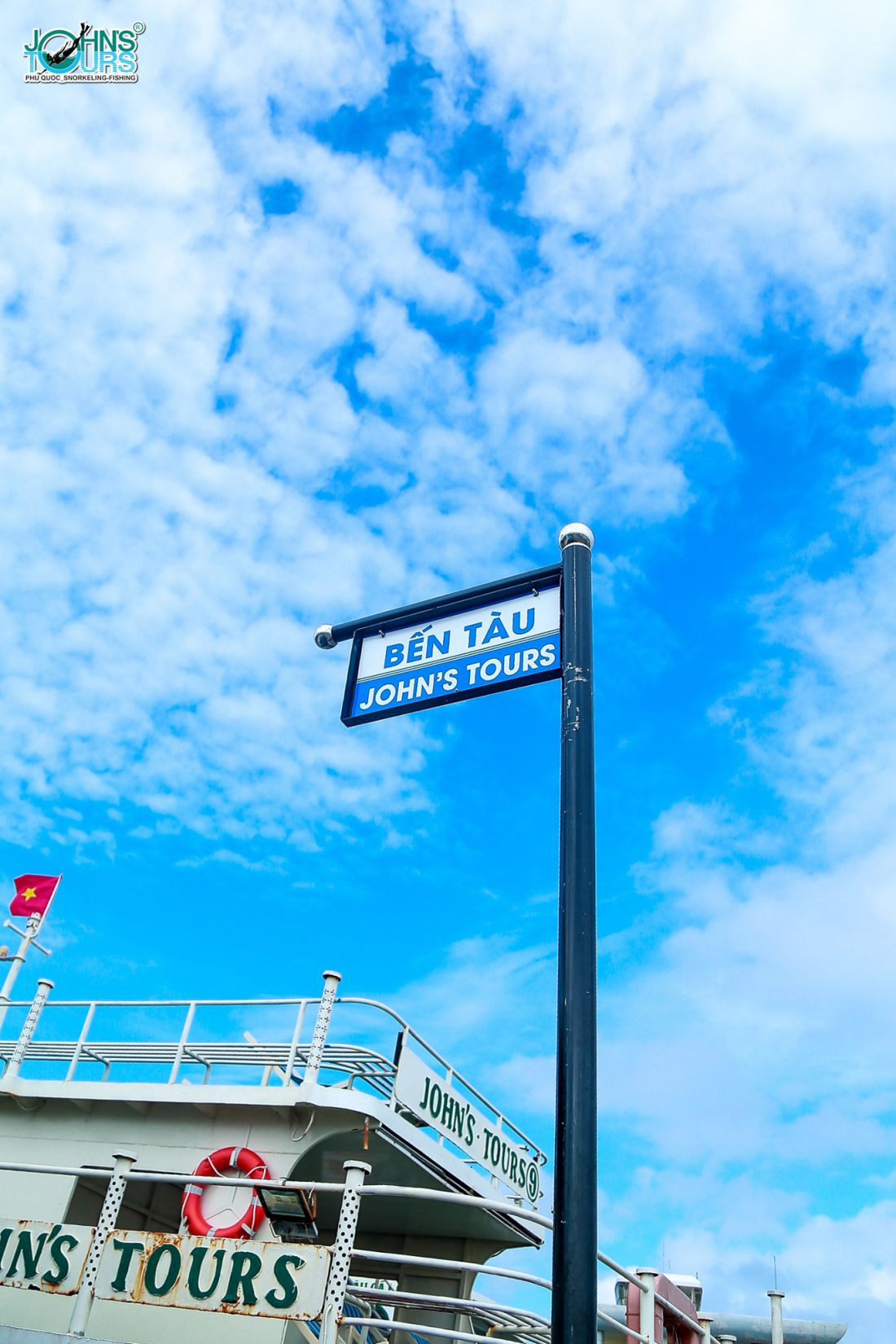 Bến Tàu của John's Tours tại Cảng An Thới