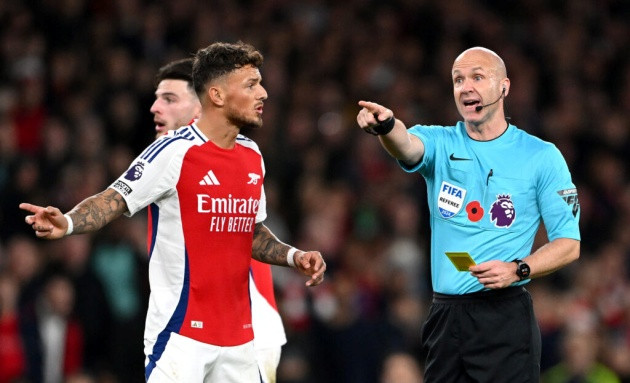 Ben White, cầu thủ đa năng của Arsenal