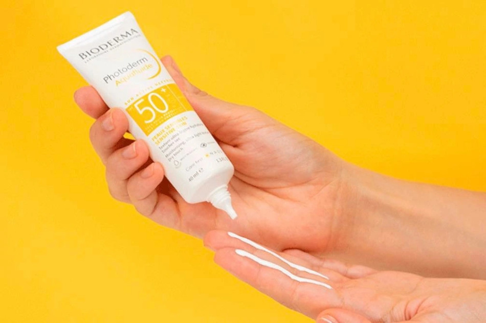 Bioderma Photoderm Aquafluide