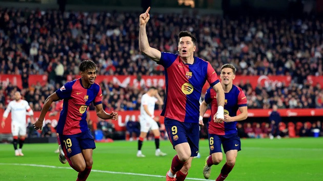 Đối thủ lớn nhất của Barca trong cuộc đua vô địch La Liga không phải Real hay Atletico