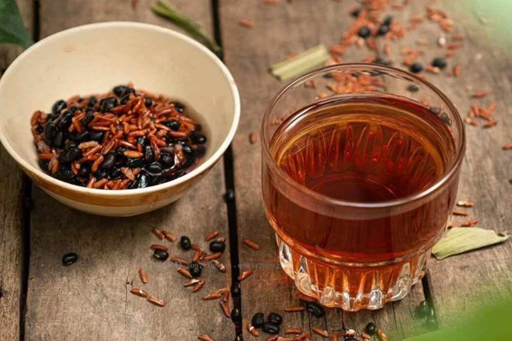 Cách làm nước gạo lứt rang và đậu đen