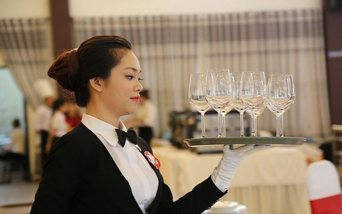 Cách quản lý nhân viên phục vụ nhà hàng