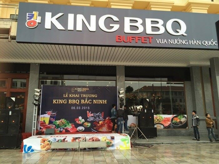 Cam kết quy định với bên nhượng quyền