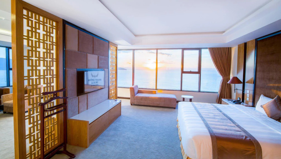 Review Khách sạn Mường Thanh Luxury Đà Nẵng
