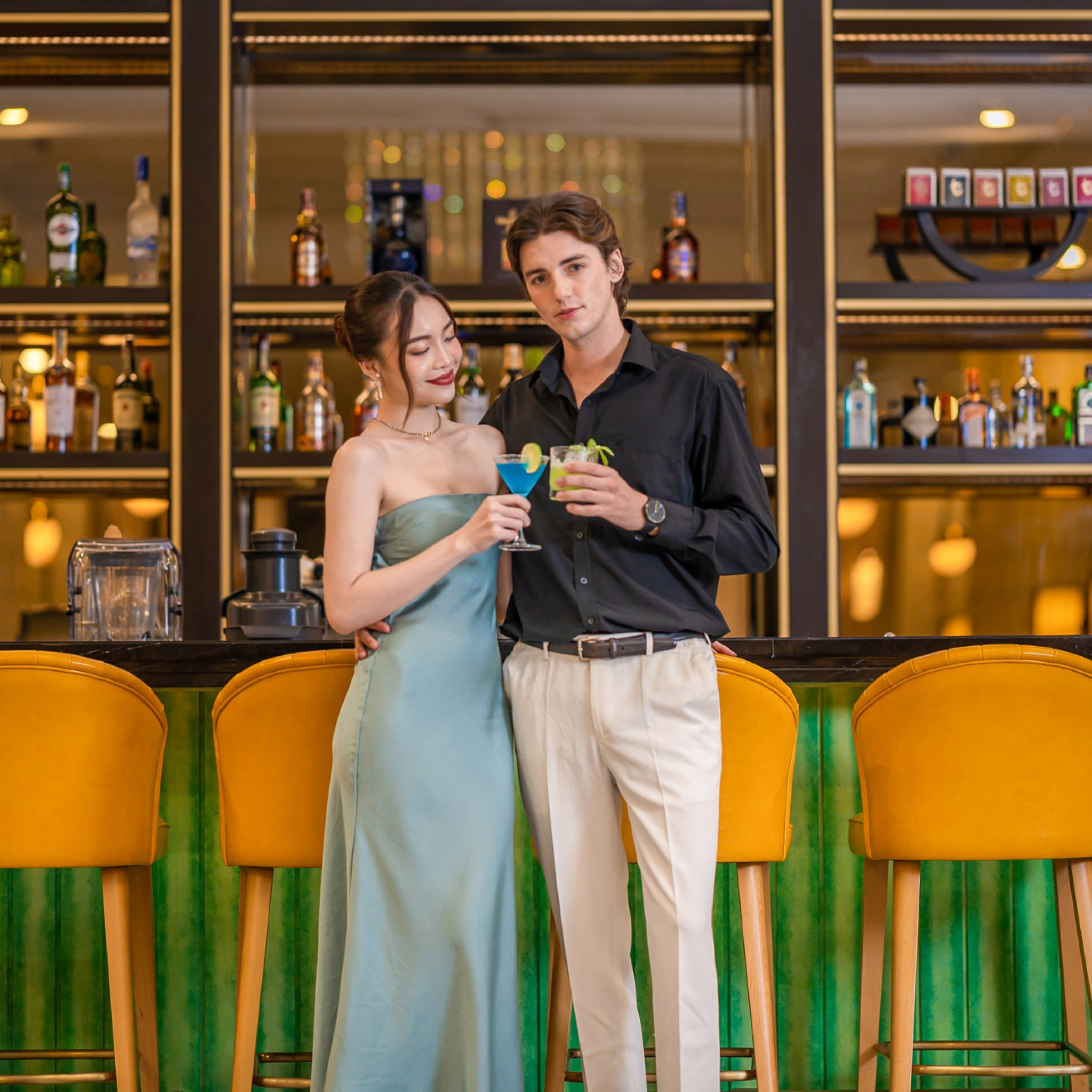 Capri Bar