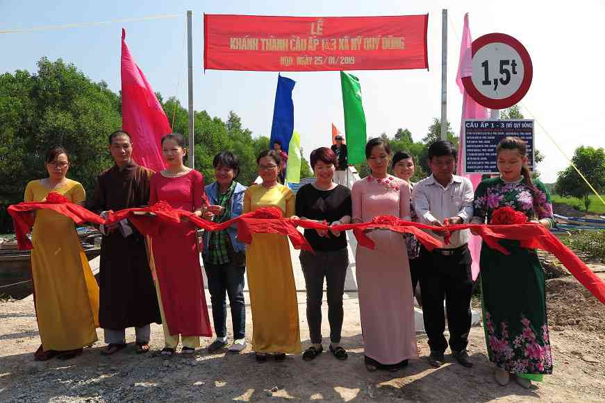 LỄ KHÁNH THÀNH XÂY CẦU TỪ THIỆN TẠI LONG AN