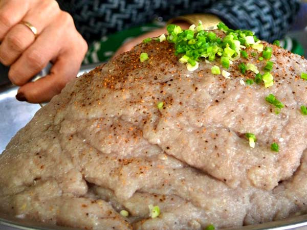 Chả cá Phú Quốc tại chợ Dương Đông