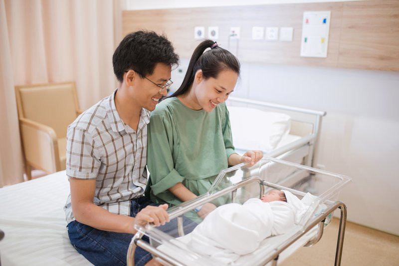 Cha mẹ nên chú ý thời gian ngủ của con trong tuần đầu tiên