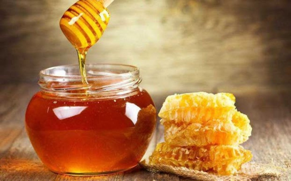 Chăm sóc tóc mau dài bằng mật ong