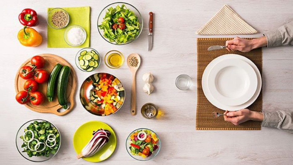 Chế độ ăn uống đủ chất cho cơ thể