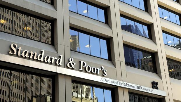 Chỉ số S&amp;P 500 do Standard &amp; Poor’s thuộc McGraw-Hill quản lý