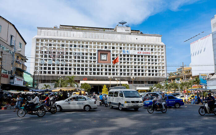 Chợ đầu mối