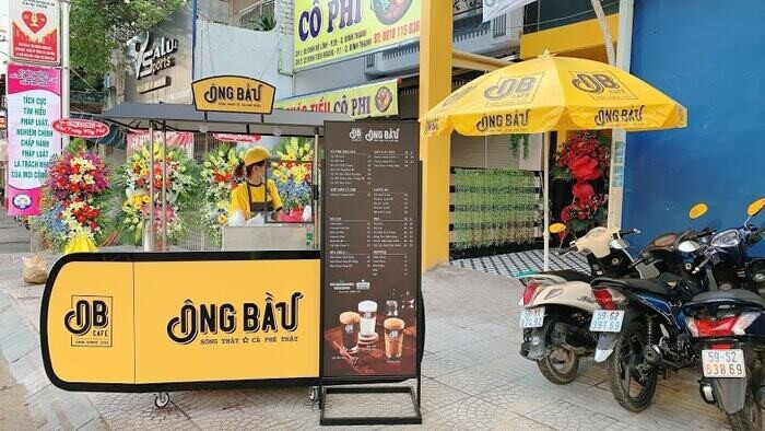 Chương trình khai trương quán cà phê nhượng quyền Ông Bầu