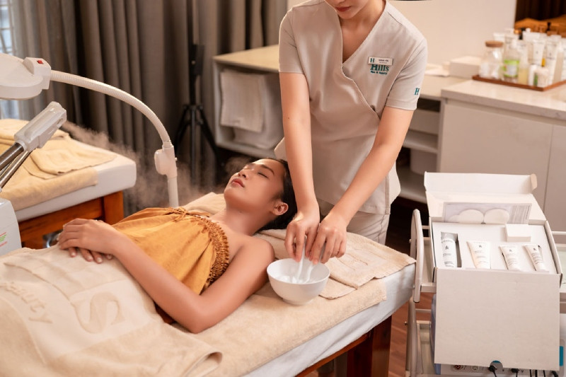 Chuyên gia chăm sóc có tay nghề tốt giúp bạn tin tưởng và yên tâm hơn.