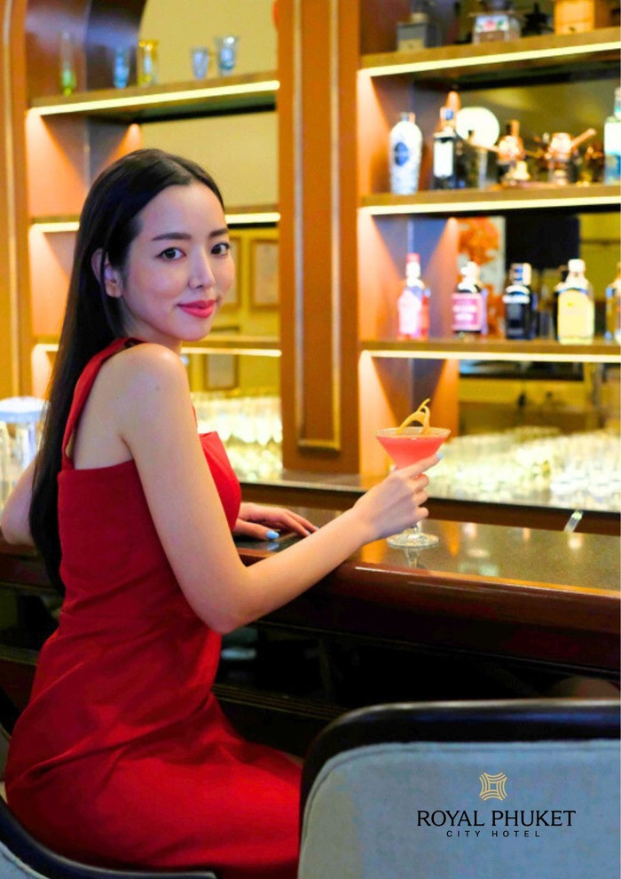 Cocktail tại Twist Rooftop Restaurant &amp; Bar