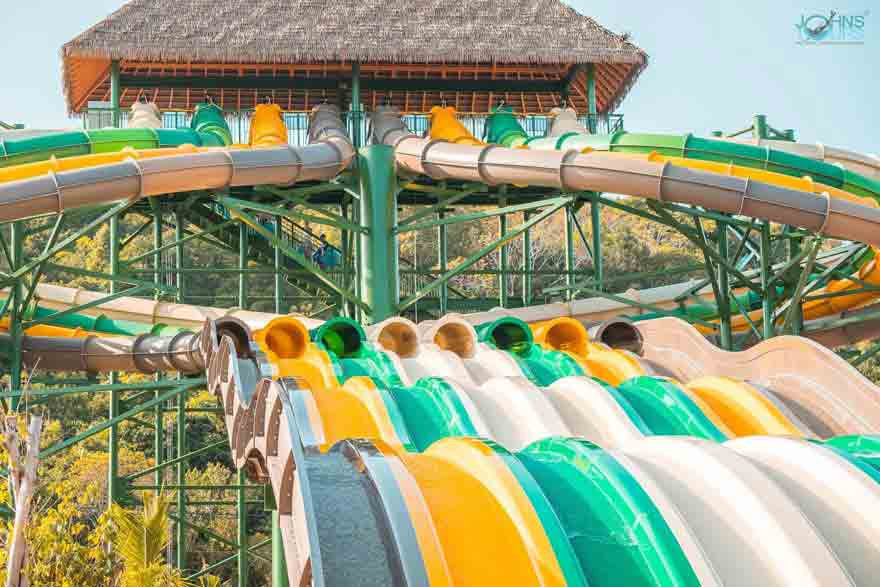 Công viên nước Aquatopia Hòn Thơm