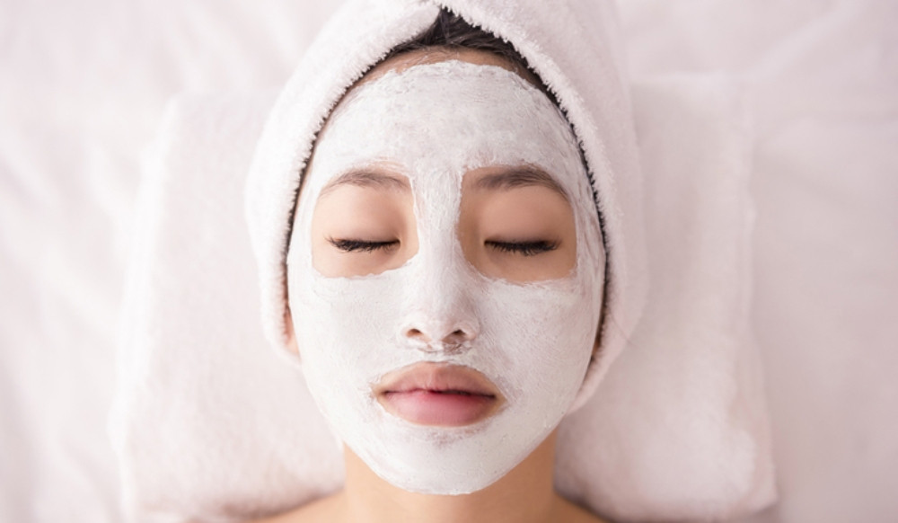 Đắp Mặt Nạ Dưỡng Trắng Giúp Làm Trắng Da Ở Tuổi Dậy Thì Hiệu Quả