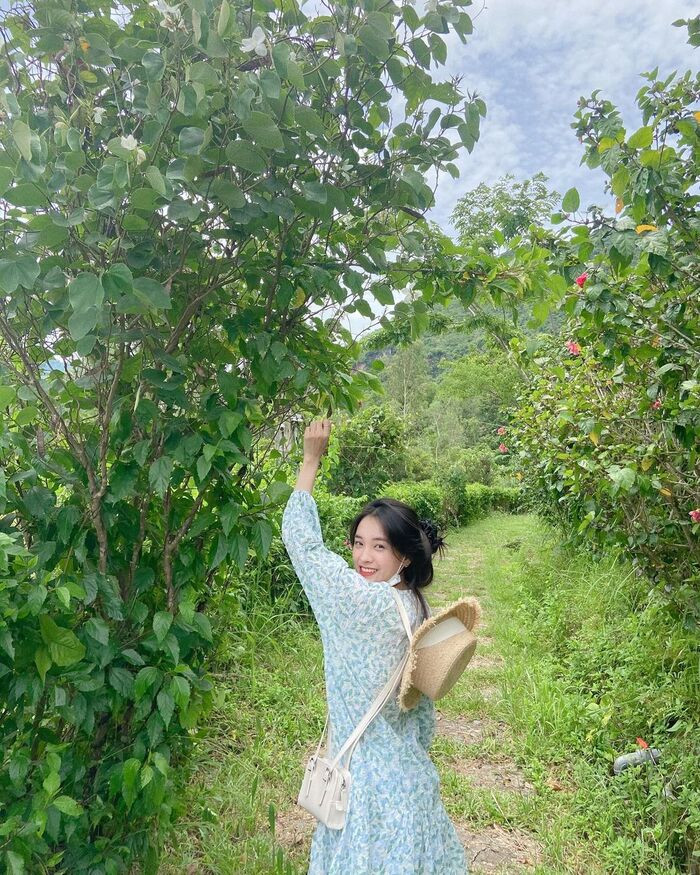 Đạp xe khám phá cảnh quan thiên nhiên