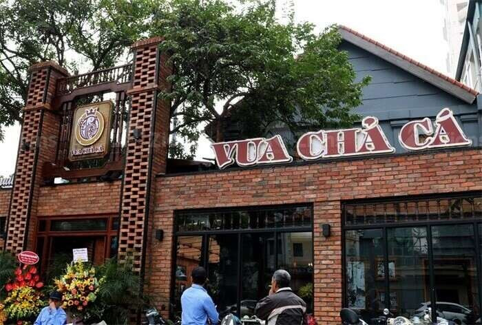Đặt tên nhà hàng gây tò mò