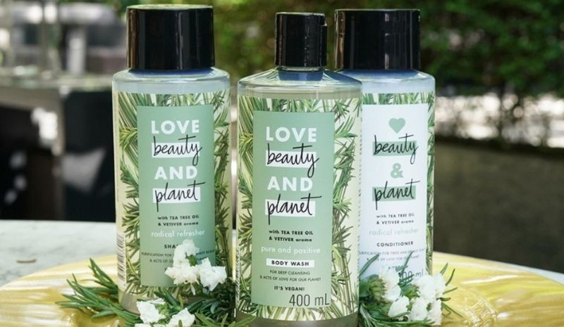 Dầu gội Love Beauty &amp; Planet