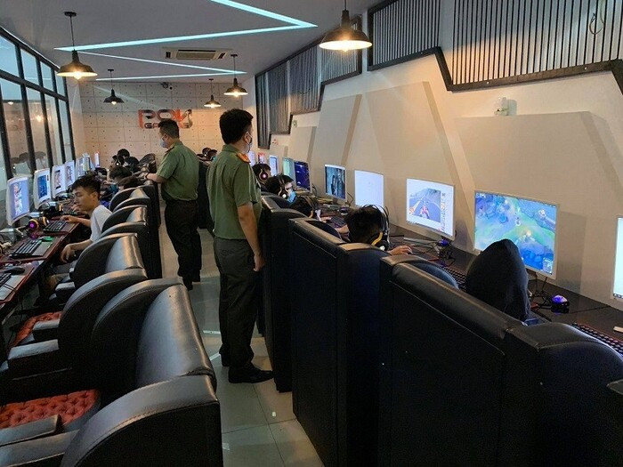 Điều kiện mở quán net