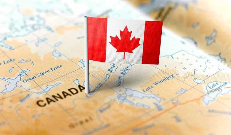 Định cư Canada